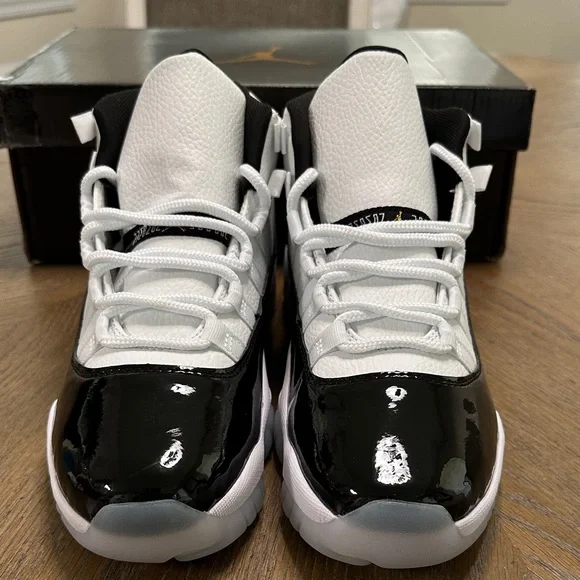 Jordan retro 11 Concord white black gold men’s Sz 8.5 shoes - Picture 2 of 4